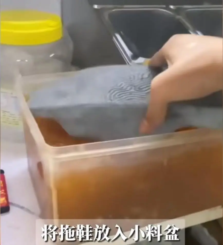 2C59EA7B04245D547842C381E3976AA8.png