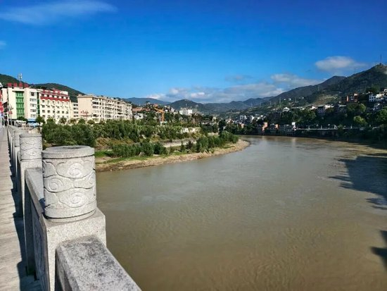 旬河大桥水域。图片来源/极目新闻