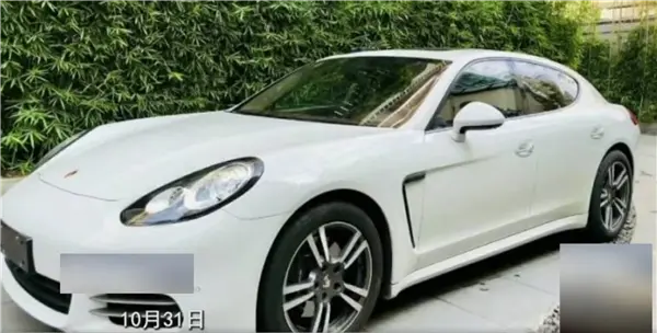 保时捷出事故保险公司让报废 但只赔100万保额的一半！车主不干了