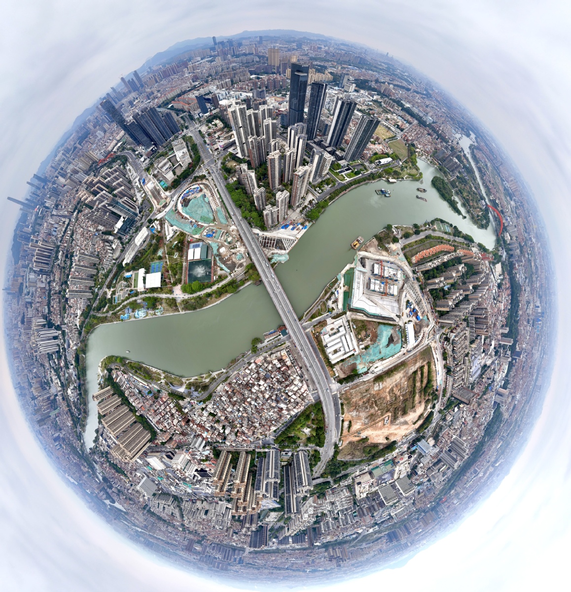 投资强基，城脉贯通&nbsp; &nbsp;摄影 陈栋